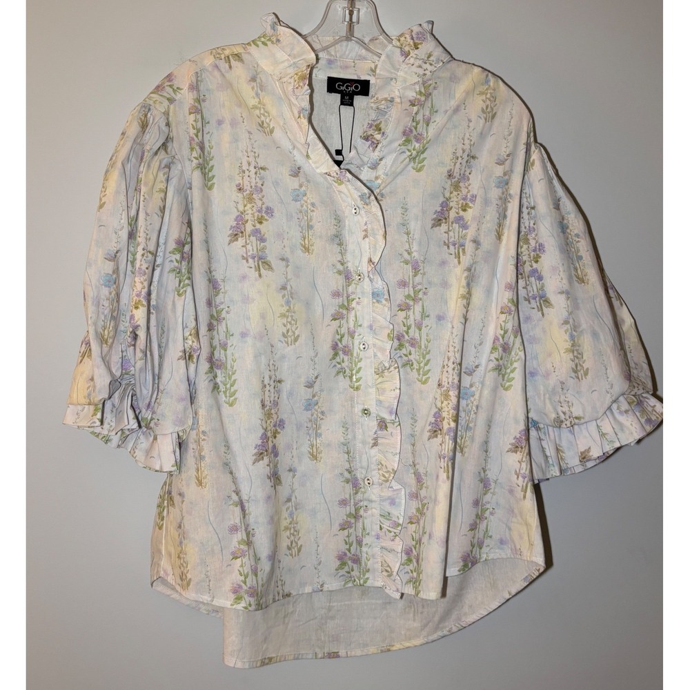 GGO Floral Ruffle Button-Front Blouse in Pastel Lavender